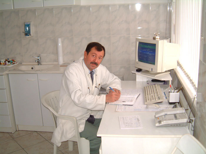 INDYWIDUALNA SPECJALISTYCZNA PRAKTYKA STOMATOLOGICZNA DR N. MED. WIESŁAW NOWAKOWSKI — zdjęcie 1